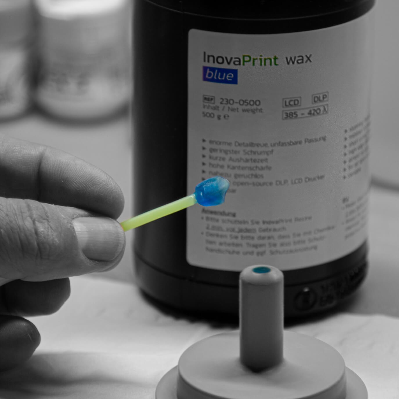 exemplu de aspect al rasinii dentare de ceara de presare inovaprint blue