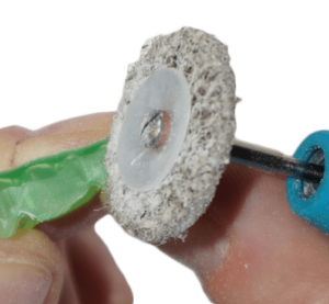 utilizare in laborator a unui disc de pre-lustruire lisko-B erkodent